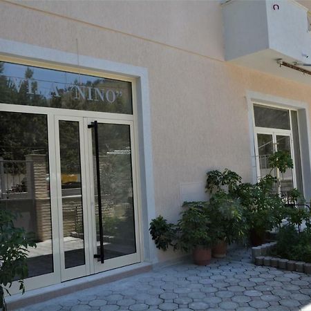 Hotel Vila Nino 베라트 외부 사진