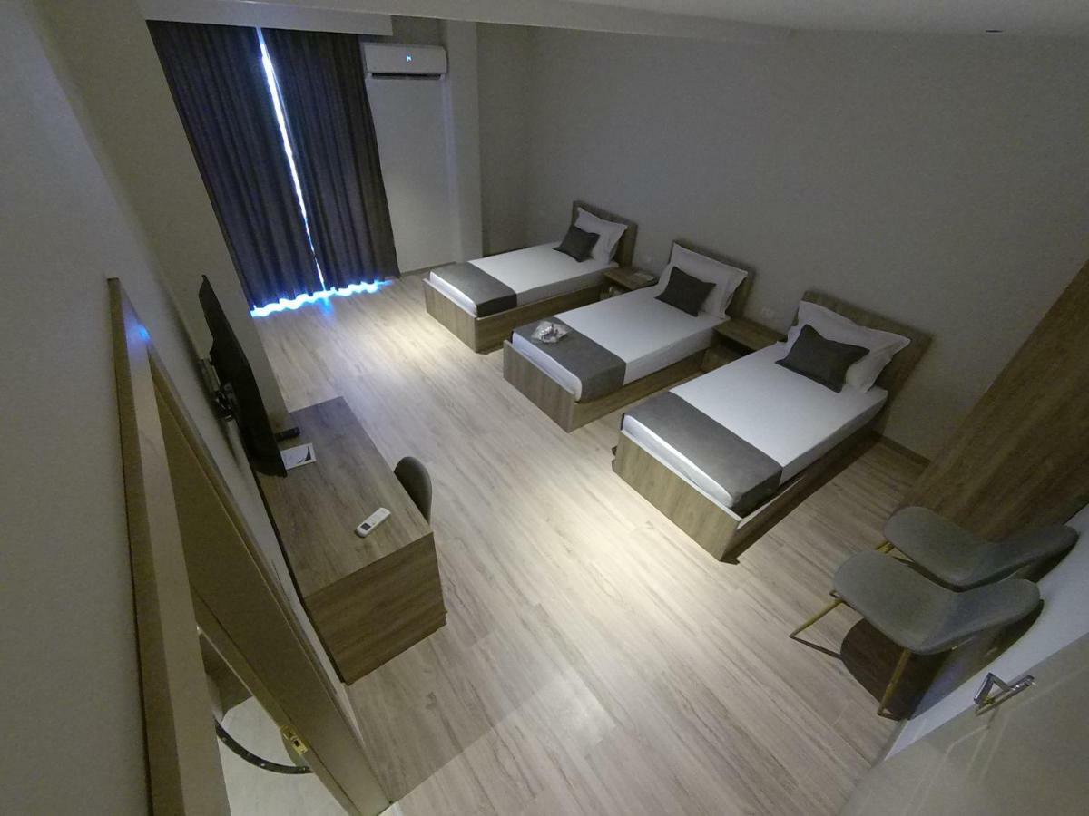 Hotel Vila Nino 베라트 외부 사진