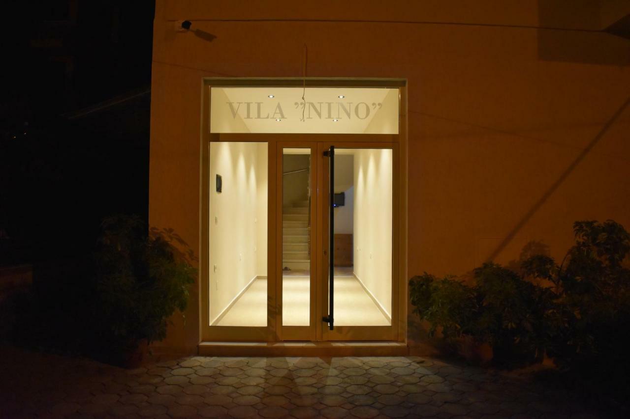 Hotel Vila Nino 베라트 외부 사진